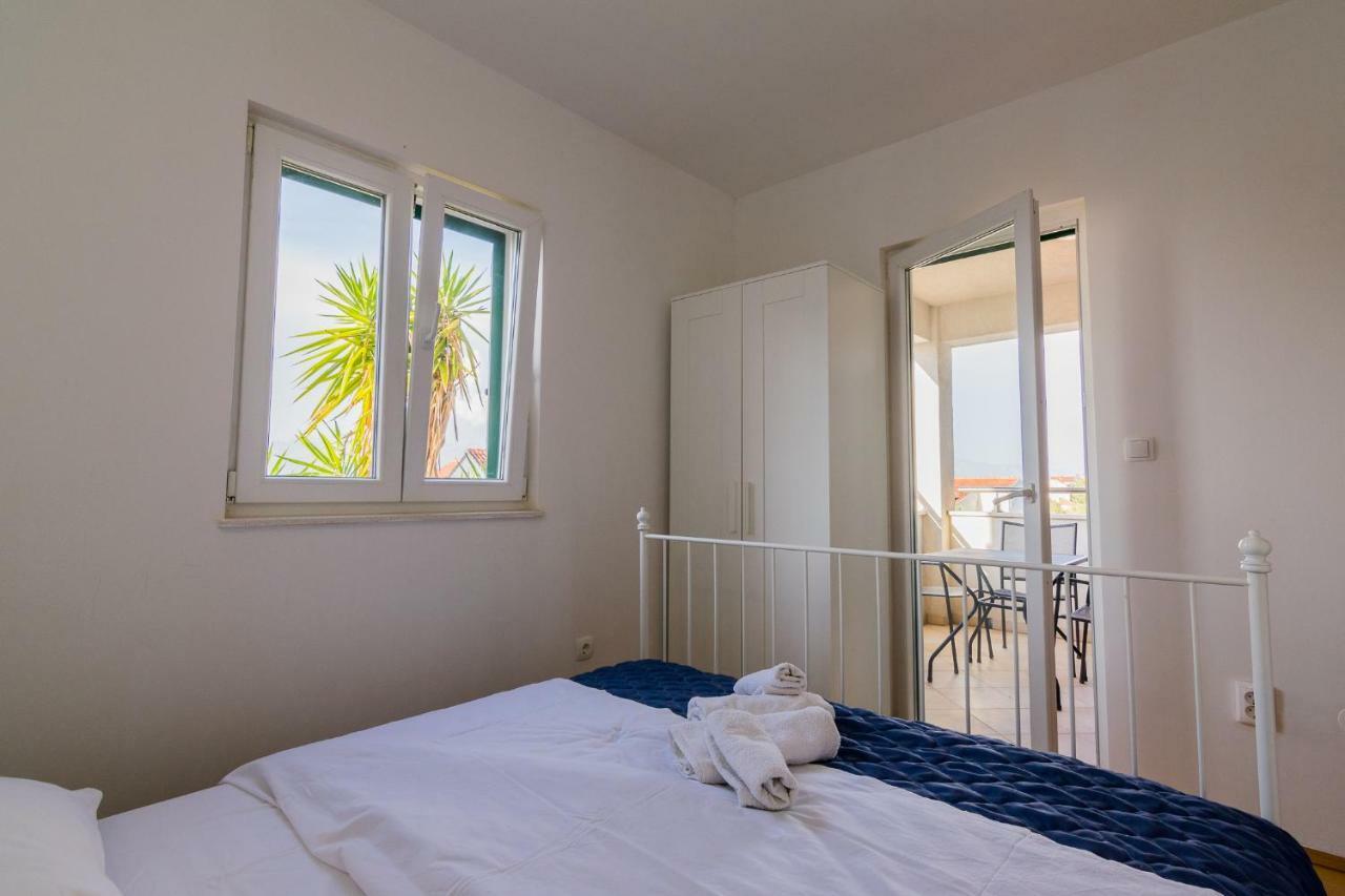 Apartman Emil Supetar Kültér fotó